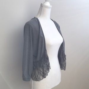 Daytrip lace  shrug over piece. Grey and taupe